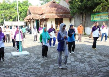 Cegah Penyakit Jantung Kementerian Agama Kota Tegal gelar Senam Jantung