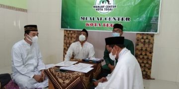 Mualaf Center Kota Tegal  Membimbing Syahadat Warga Korea
