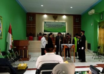 Pelantikan dan Pengambilan Sumpah Jabatan Pengawas di Lingkungan Kementerian Agama Kota Tegal