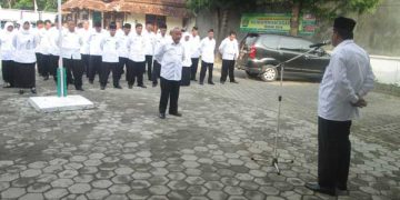 Senin hingga Rabu, ASN Kemenag Kenakan Pakaian Dinas Putih Hitam