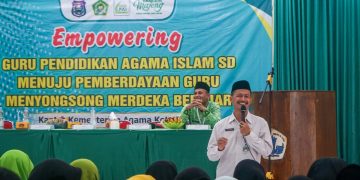 Empowering Guru Pendidikan Agama Islam SD Menuju Merdeka Belajar