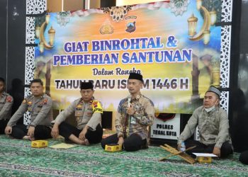 Muhdzir Hadiri Kegiatan Binrohtal dan Pemberian Santunan di Polres Tegal Kota