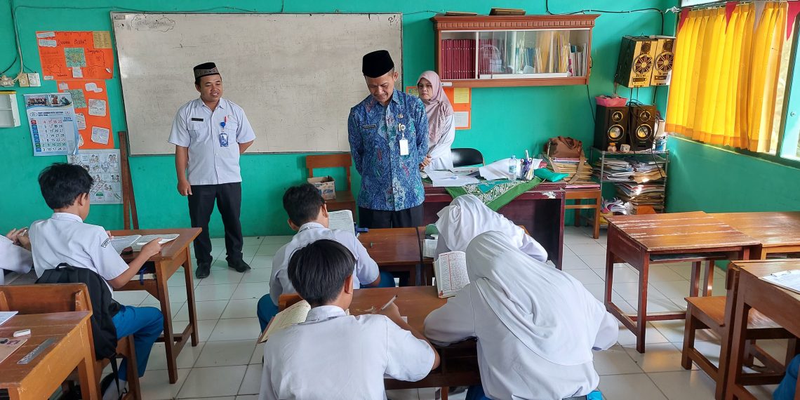 Kepala Kankemenag Tegal Tinjau Ujian BTQ, Tekankan Pentingnya Generasi Cinta Al-Qur’an