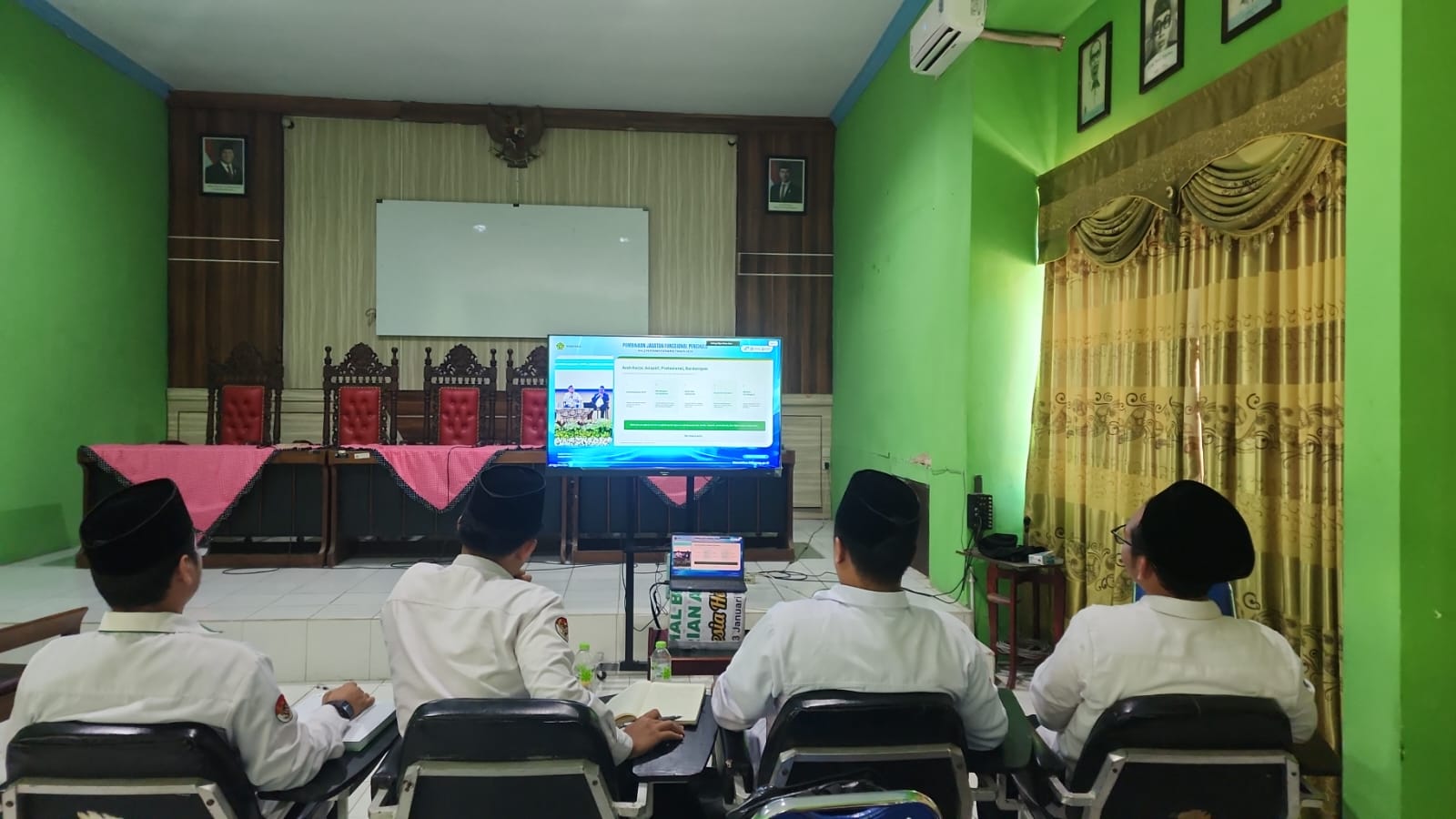 Penghulu Dituntut Profesional, Empat JF Penghulu Kota Tegal yang baru dilantik Ikuti Pembinaan Nasional